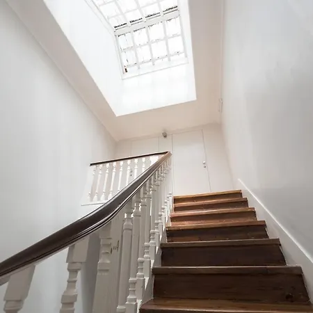 Lovelystay - Urban Loft - Downtown * Porto