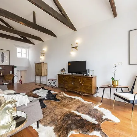 Apartment Lovelystay - Urban Loft - Downtown Porto