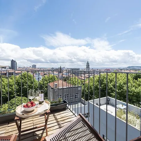 Lovelystay - Urban Loft - Downtown *