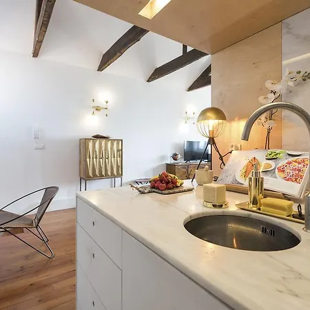 Apartment Lovelystay - Urban Loft - Downtown *